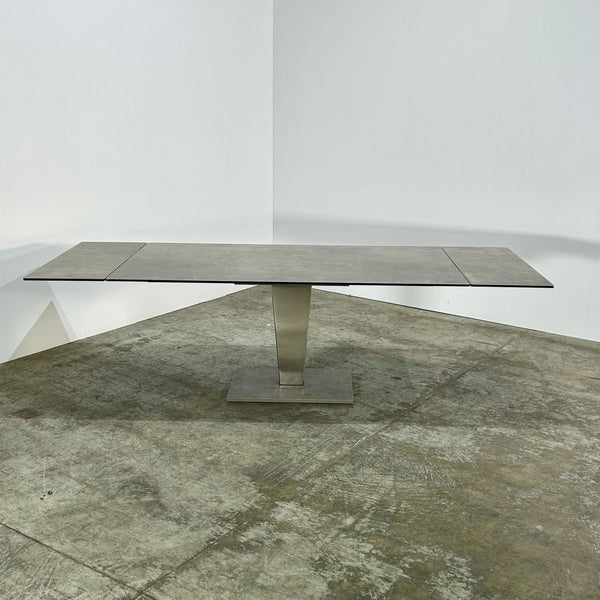 Roche Bobois Ceramic Nephtis Table @ REHAUS