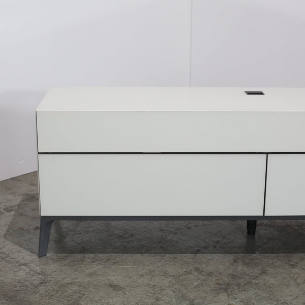 Roche Bobois Globo TV Unit @ REHAUS