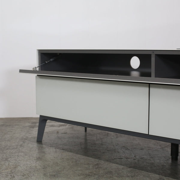 Roche Bobois Globo TV Unit @ REHAUS