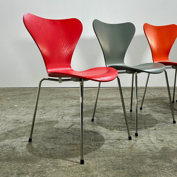 Series 7 Dining Chairs by Fritz Hansen, Set of Four @ REHAUS