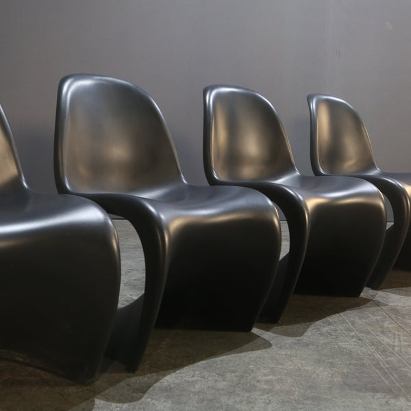 Vitra Panton Chair by Verner Panton @ REHAUS