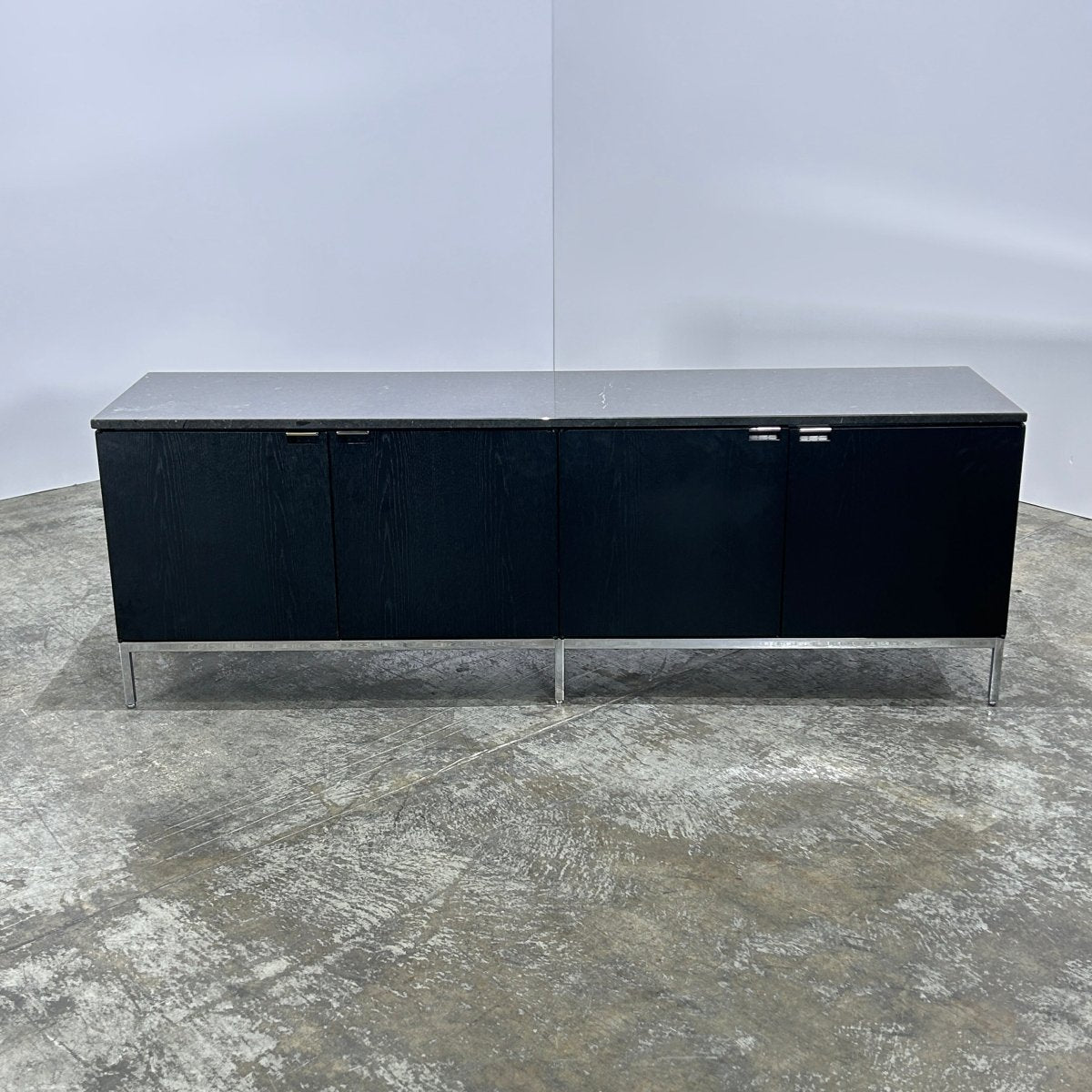 210 Credenza by Knoll @ REHAUS