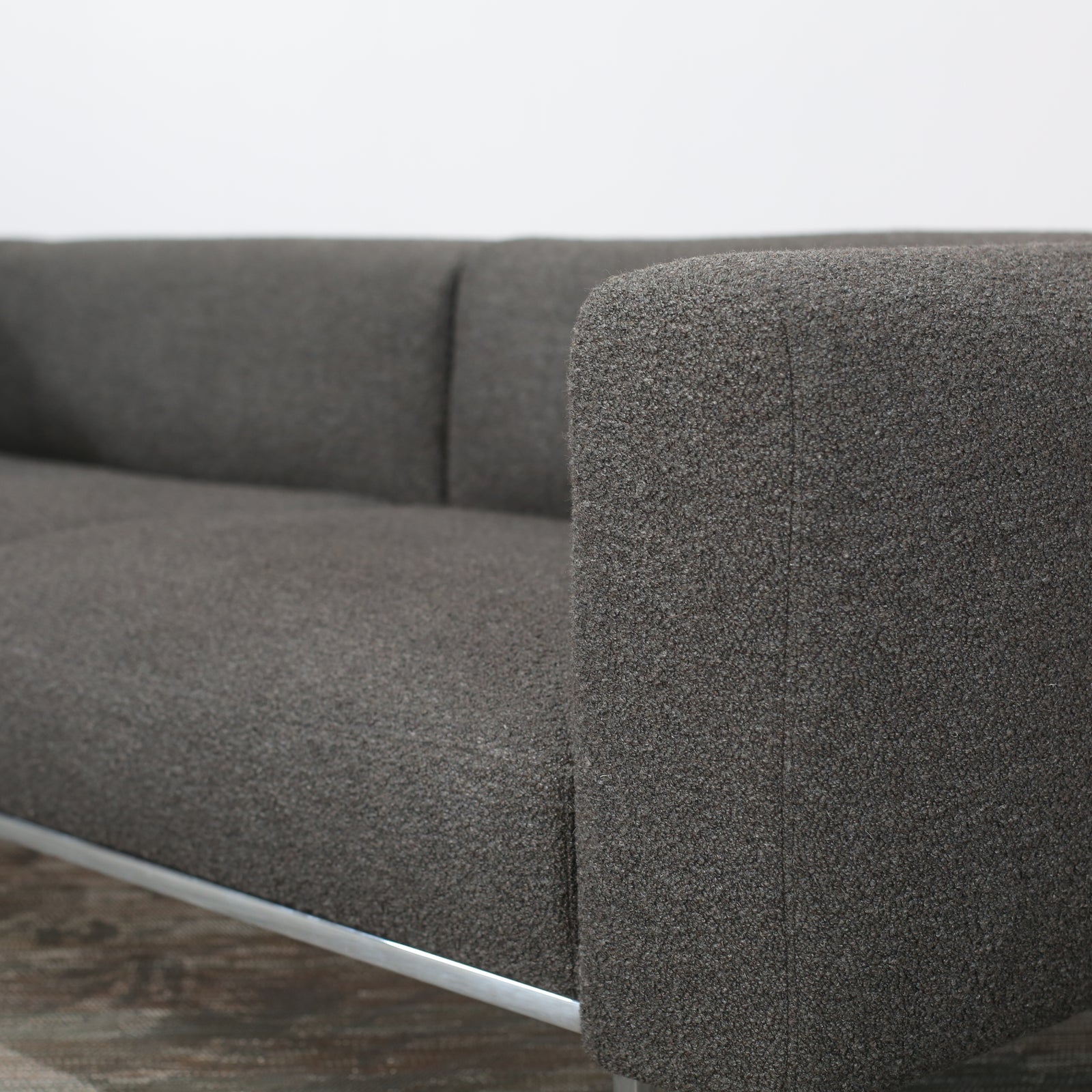 Knoll Matic Compact Sofa by Piero Lissoni