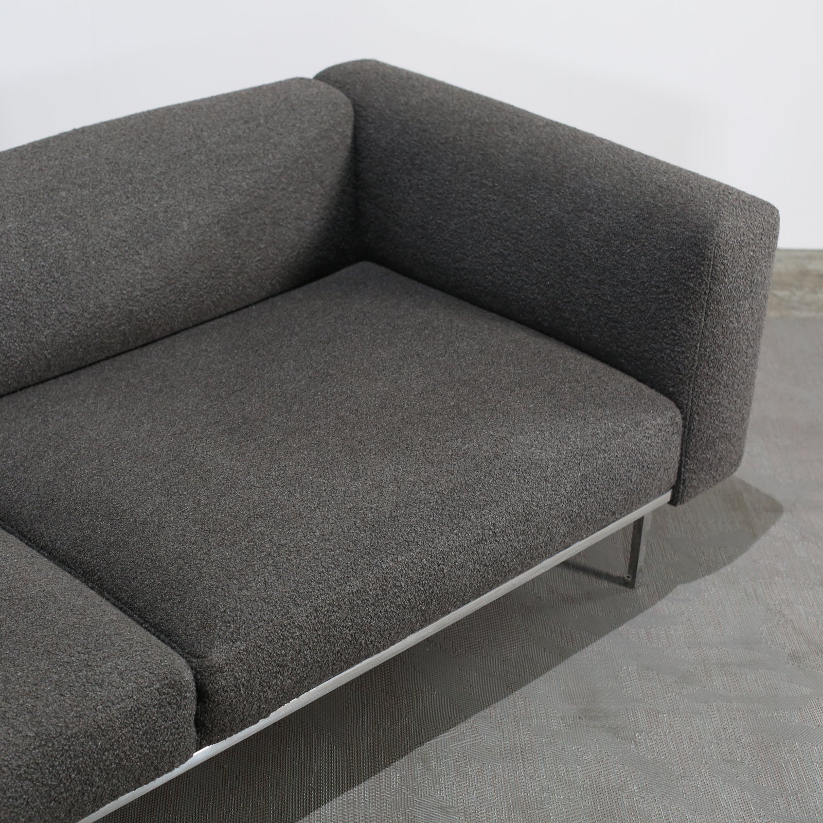 Knoll Matic Compact Sofa by Piero Lissoni