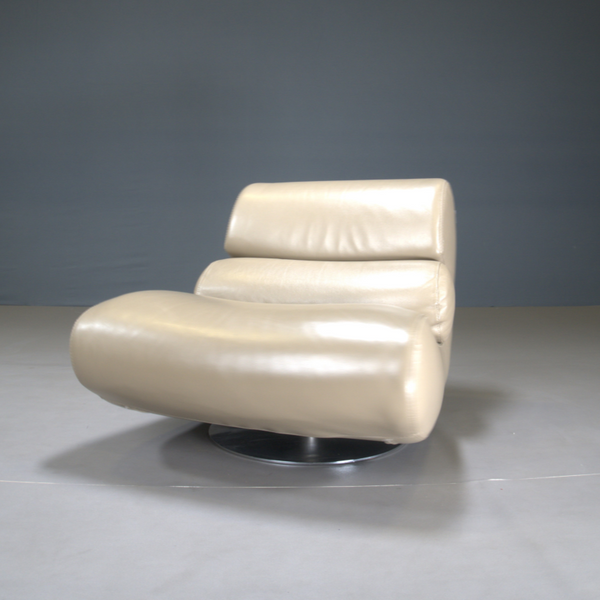 Roche Bobois by Hans Hopper Virgule Leather Swivel Lounge Chair