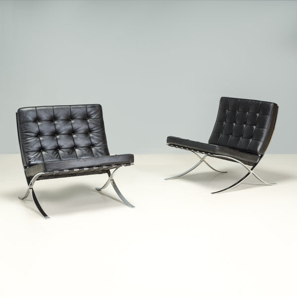 Knoll by Ludwig Mies Van der Rohe & Lilly Reich Black Leather Barcelona Armchairs, Set of 2
