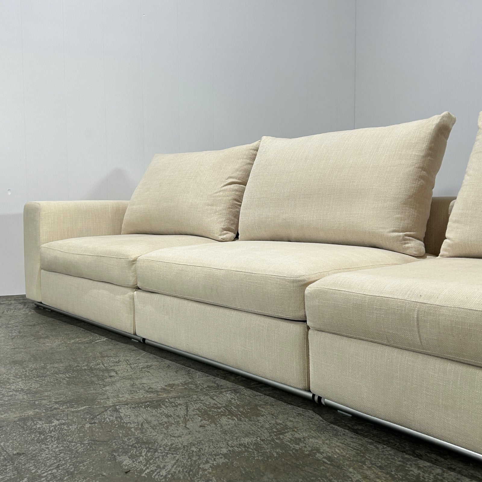 Camerich Three Seater Freetown Sofa