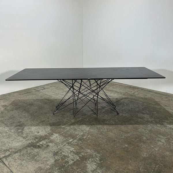 Bonaldo Octa Dining Table