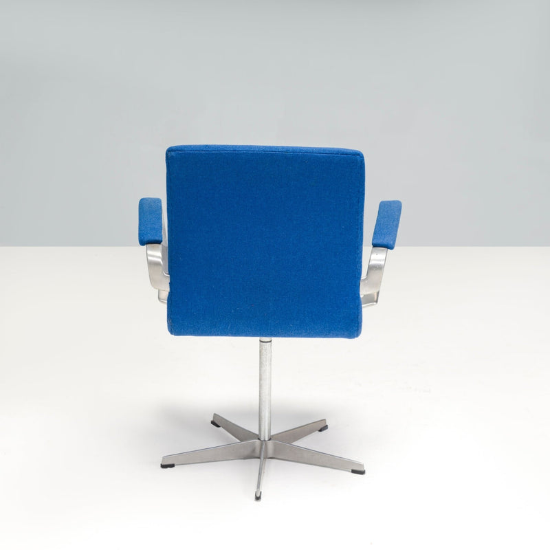 Arne Jacobsen for Fritz Hansen Blue Fabric Model 3291 Oxford Office Chair - REHAUS - arne jacobsen