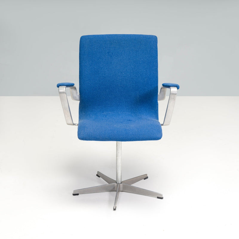 Arne Jacobsen for Fritz Hansen Blue Fabric Model 3291 Oxford Office Chair - REHAUS - arne jacobsen