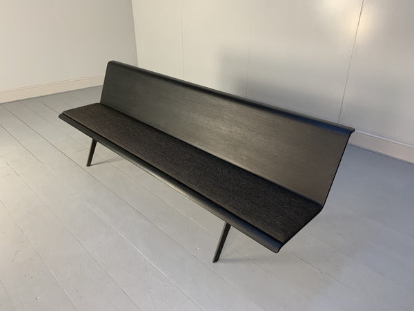 Arper Zinta 4 - Seat Bench Sofa - In Grey Black Fabric @ REHAUS