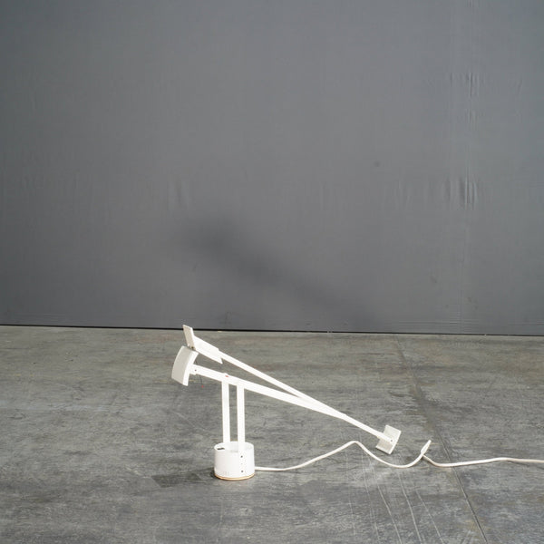 Artemide White Tizio Lamp by Richard Sapper @ REHAUS