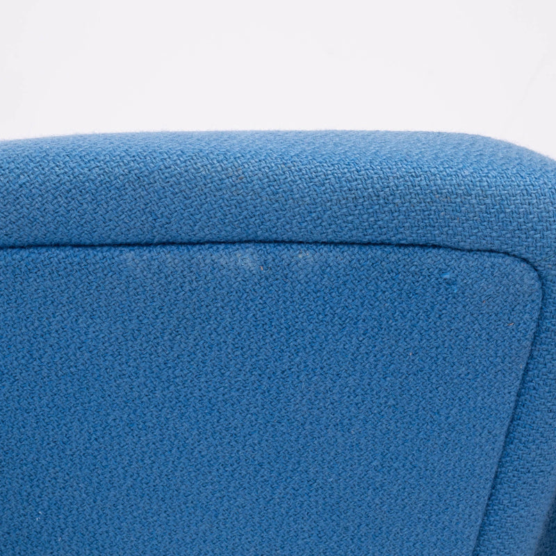 Artifort by Patrick Norguet Apollo Blue Armchair - REHAUS - Patrick Norguet