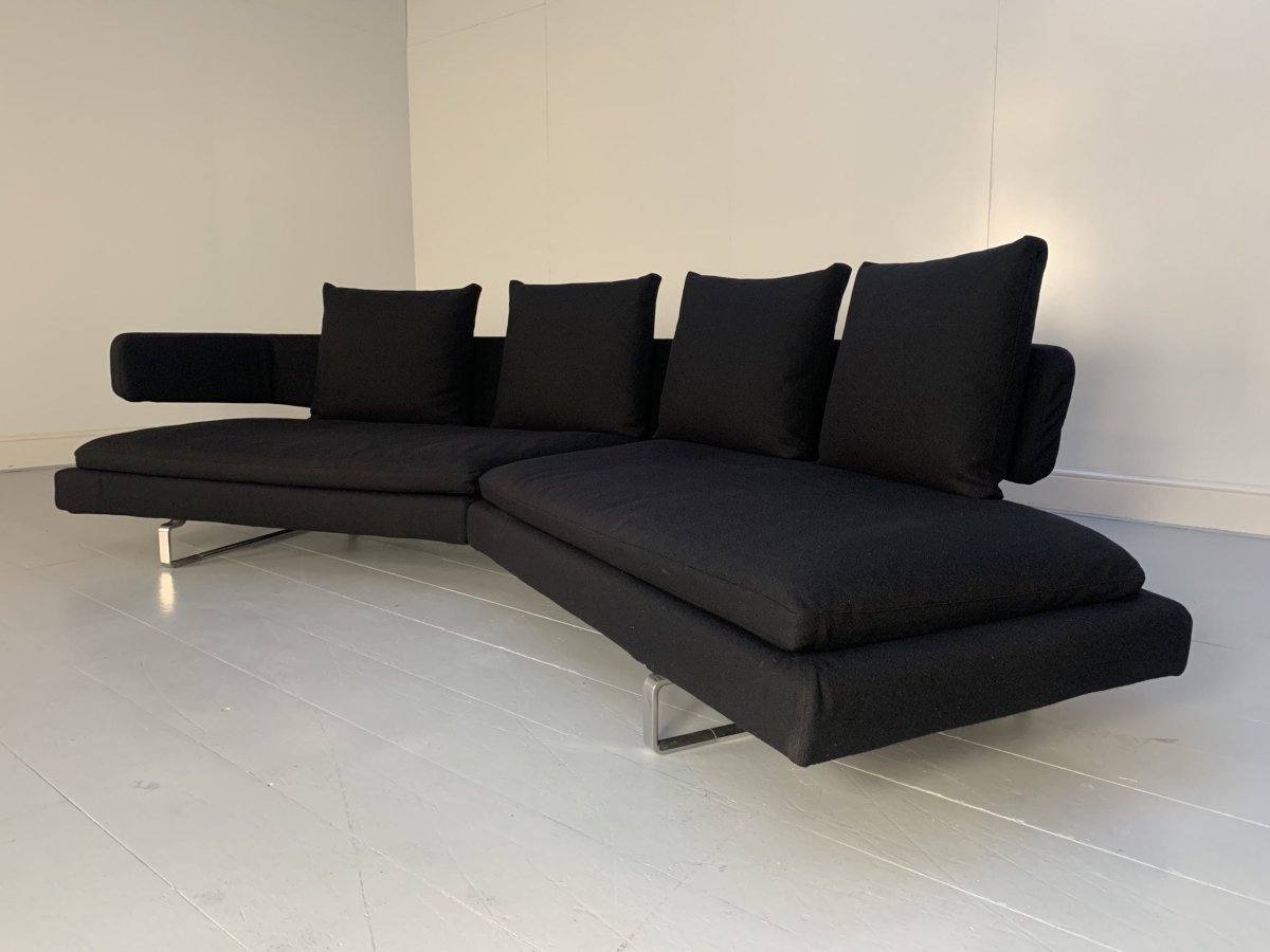 B&B Italia Arne A320CS_3 4 - Seat Curved Sofa - In Black Wool @ REHAUS