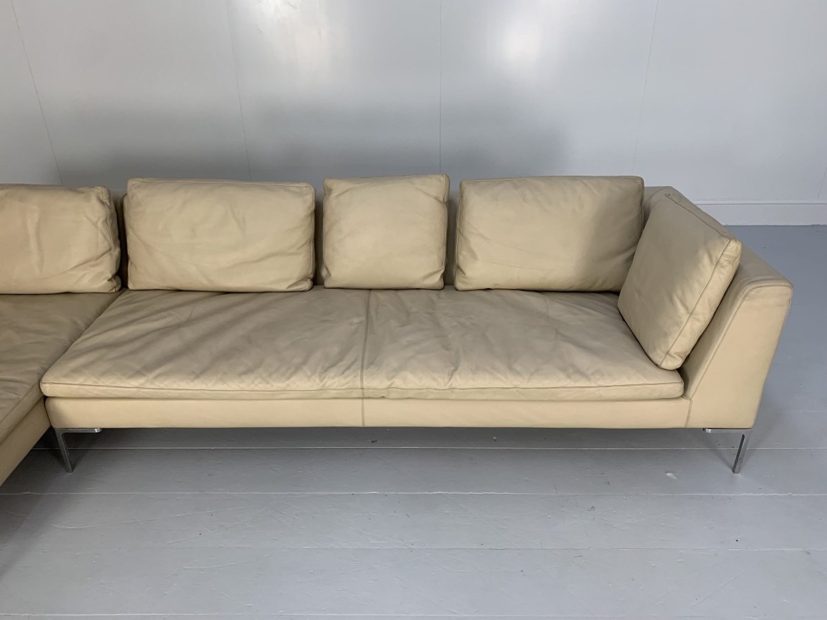 B&B Italia Charles L - Shape Sofa - In Cream Koto Leather @ REHAUS