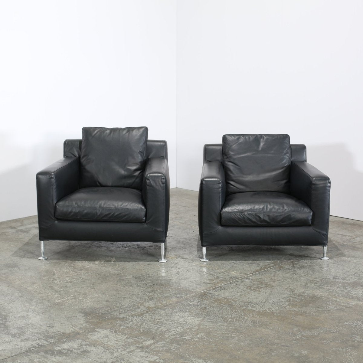 B&B Italia Harry Armchairs, Set of Two @ REHAUS