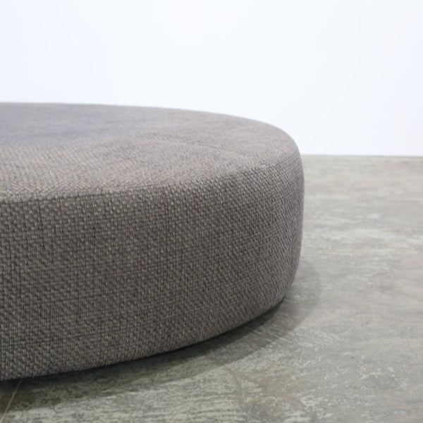 B&B Italia Harry Round Ottoman @ REHAUS