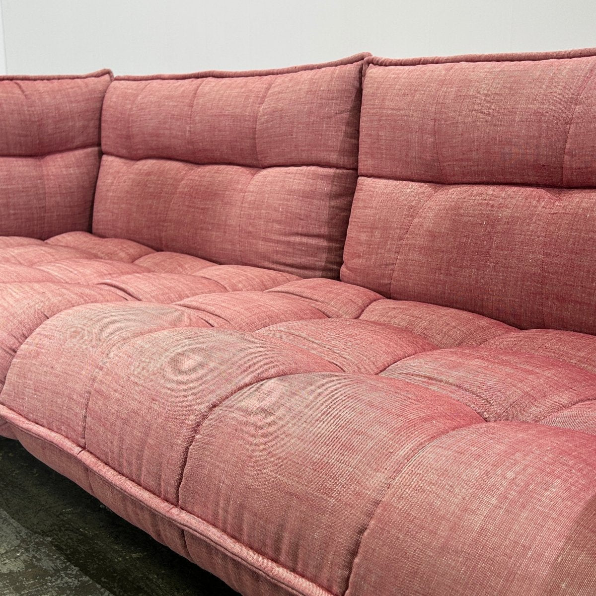 B&B Italia Husk Sofa by Patricia Urquiola @ REHAUS