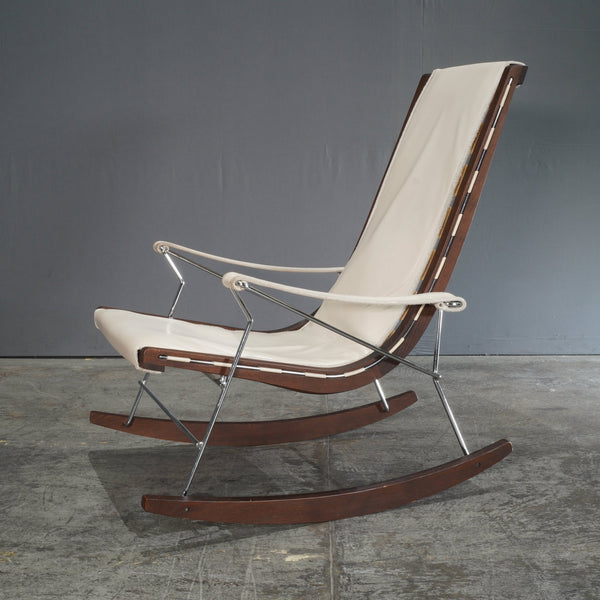 B&B Italia J.J. Rocking Chair by Antonio Citterio @ REHAUS