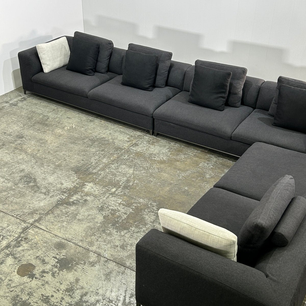 B&B Italia Large Michel Sofa by Antonio Citterio @ REHAUS
