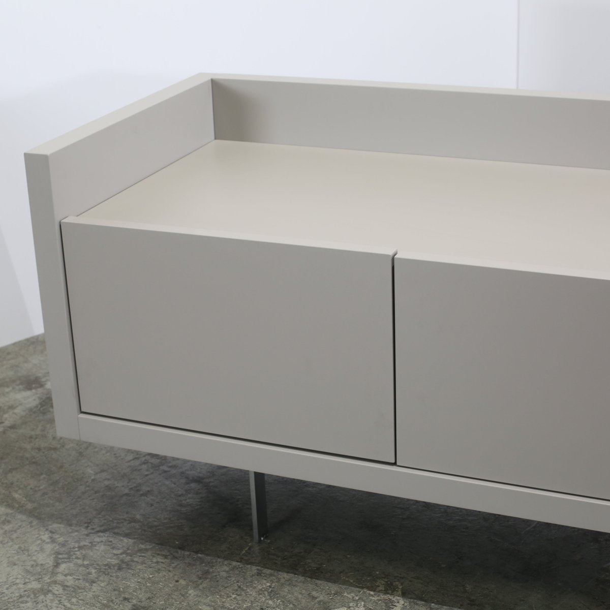 B&B Italia Liagò Chrome Steel Storage Unit by Piero Lissoni @ REHAUS