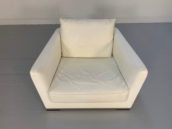 B&B Italia Maxalto Apta Armchair - In White Gamma Leather @ REHAUS