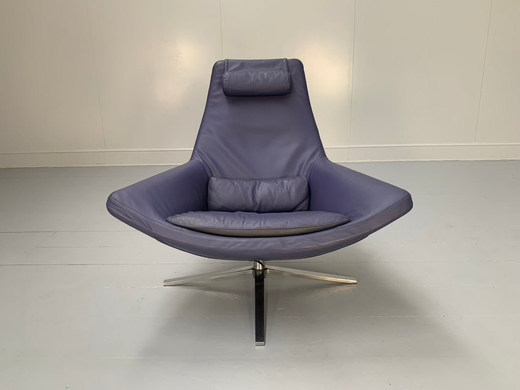 B&B Italia Metropolitan ME100 Armchair - In Blue Gamma Leather @ REHAUS