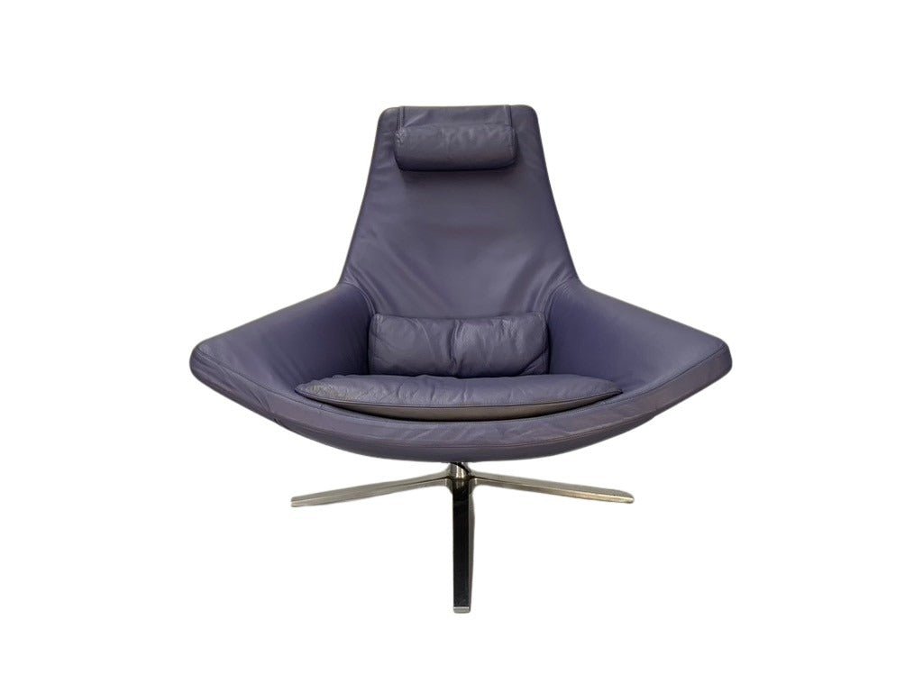 B&B Italia Metropolitan ME100 Armchair - In Blue Gamma Leather @ REHAUS