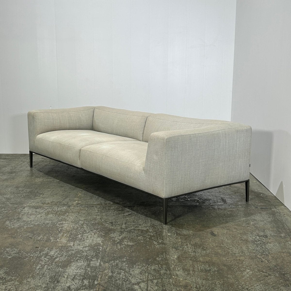 B&B Italia Michel Effe Sofa by Antonio Citterio @ REHAUS