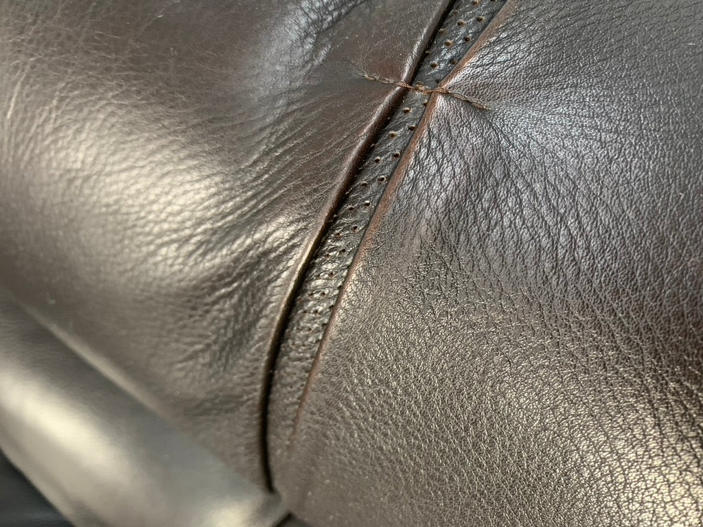 B&B Italia Tufty Time L - Shape Sofa - In Brown Leather @ REHAUS