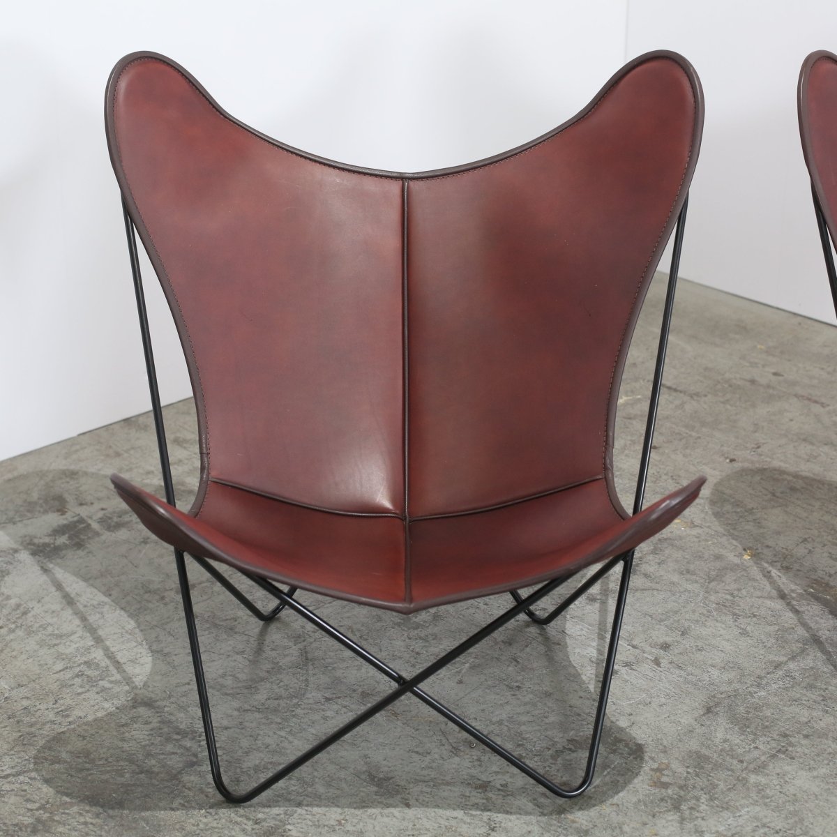BKF Butterfly Chairs by Jorge Ferrari Hardoy, Set of Two @ REHAUS
