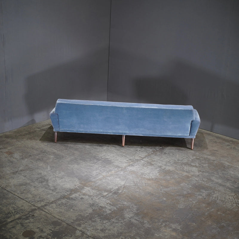 Bramin Møbler Four Seater Sofa in Blue Velvet by N.A. Jørgensens - REHAUS - Bramin Møbler