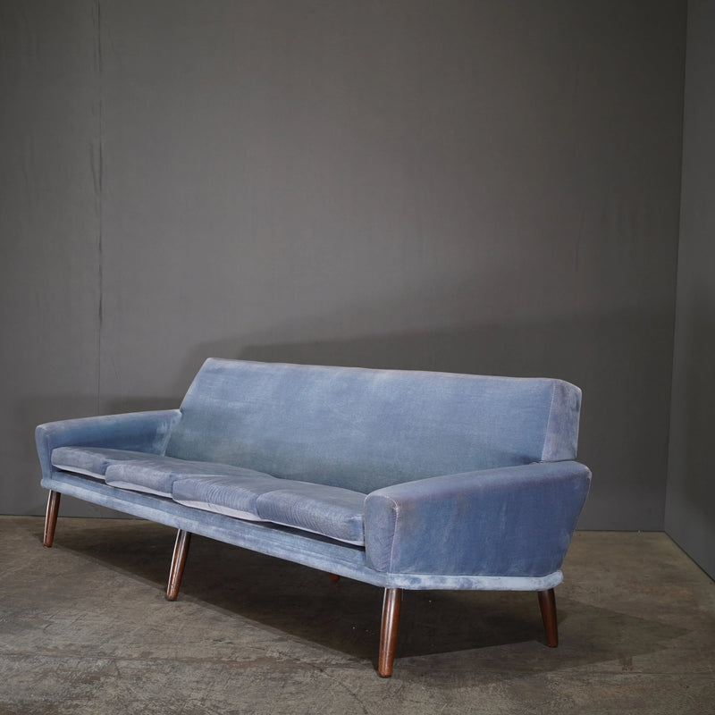 Bramin Møbler Four Seater Sofa in Blue Velvet by N.A. Jørgensens - REHAUS - Bramin Møbler