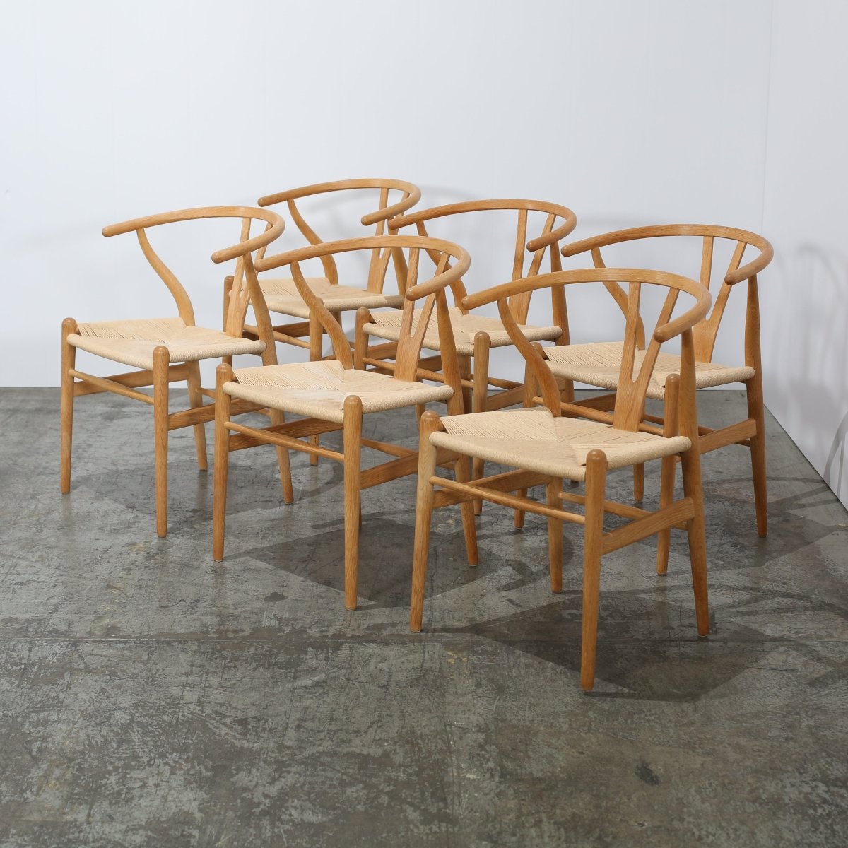 Carl Hansen & Son CH24 Wishbone Chair by Hans Wegner, Set of Six @ REHAUS