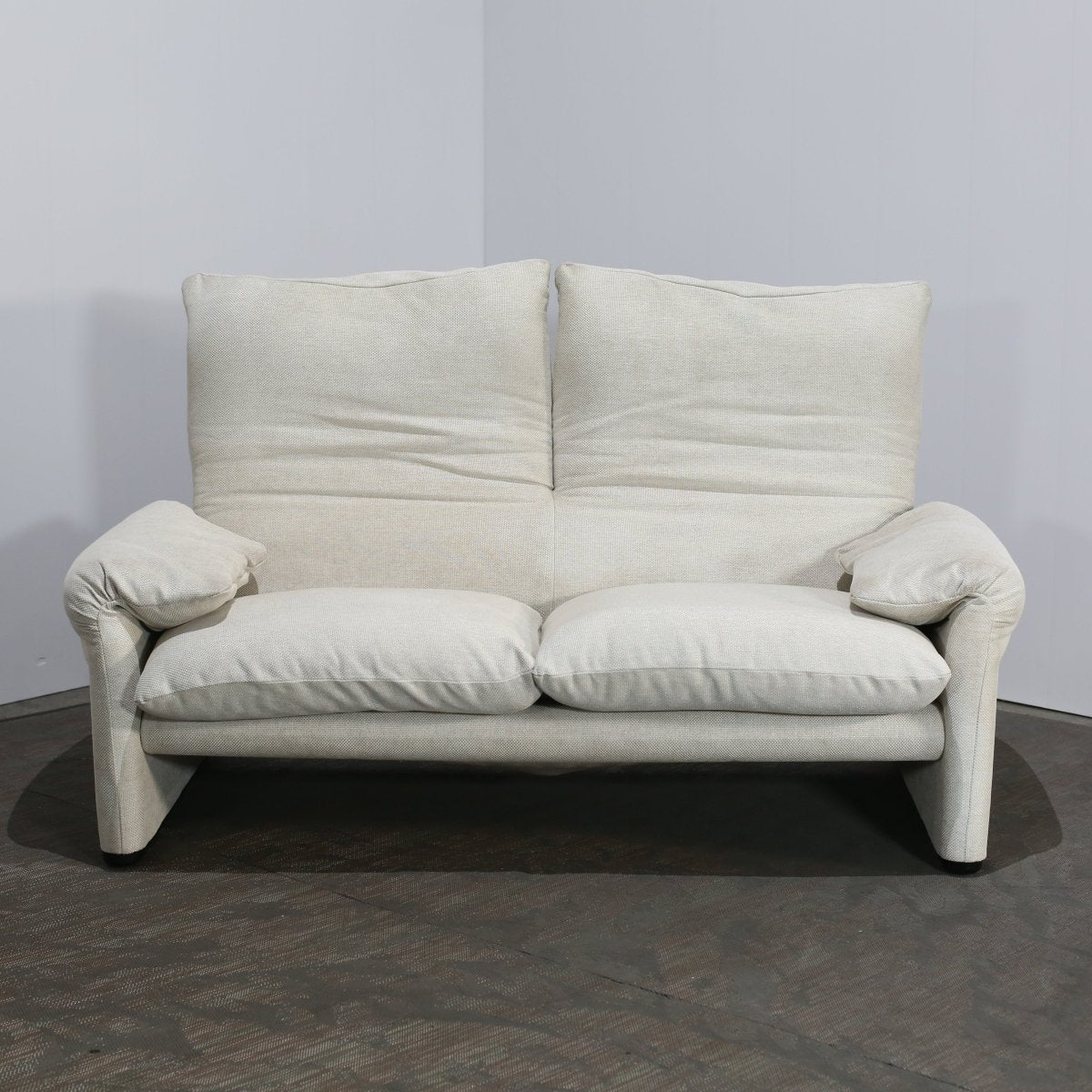 Cassina Maralunga Sofa @ REHAUS