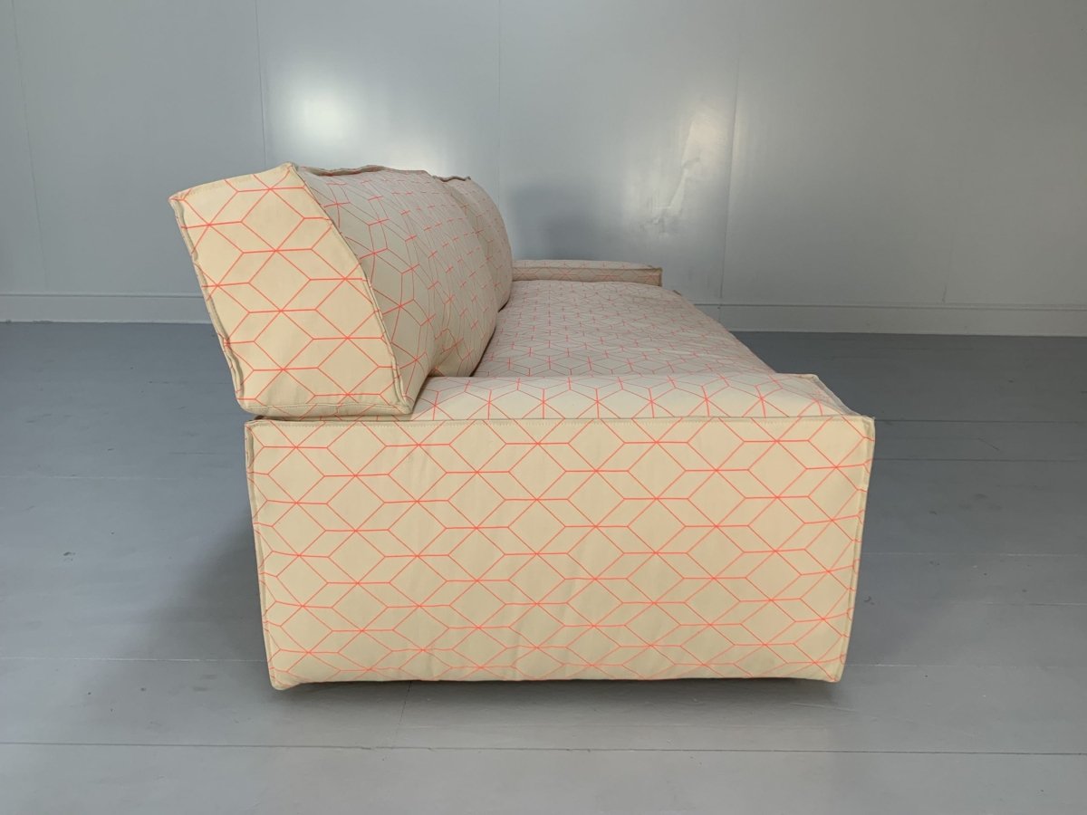 Cassina MyWorld 4 - Seat Sectional Sofa - In Geometric - Print Canvas @ REHAUS