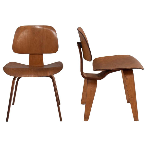 Charles & Ray Eames for Herman Miller DCW Dining Chairs, 1950s Set of 2 - REHAUS - Charles & Ray Eames