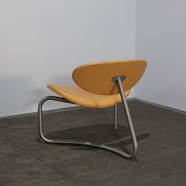 Clauser Yoga V2 Chair @ REHAUS