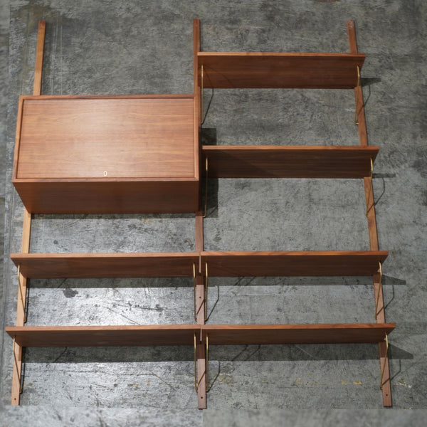 DK3 Royal System Shelf and Drawer Unit by Poul Cadovius @ REHAUS