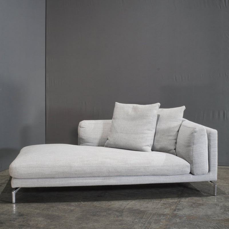 DWR Grey Como Chaise by Giorgio Soressi @ REHAUS