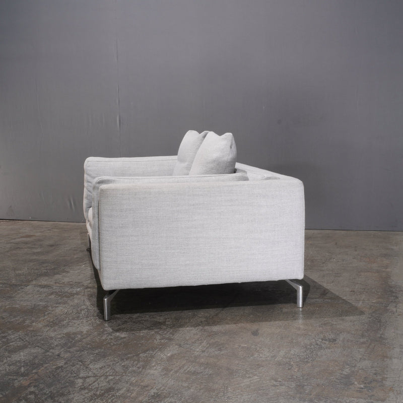 DWR Grey Como Sofa by Giorgio Soressi @ REHAUS