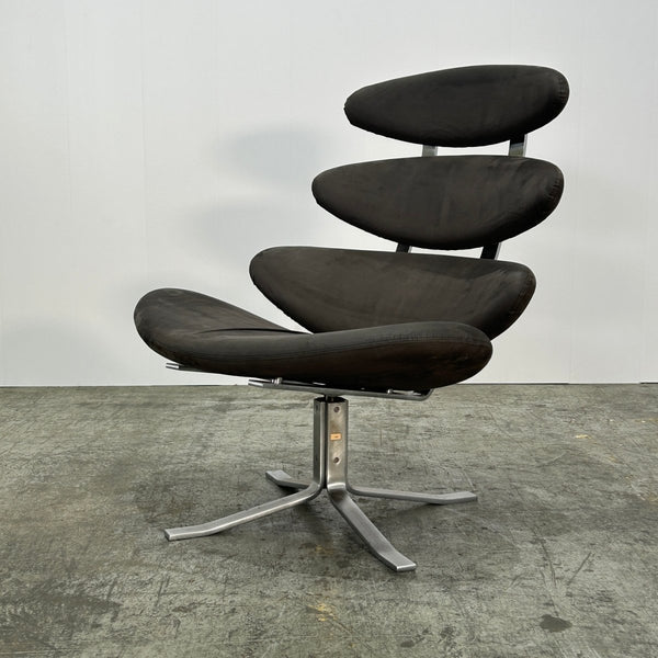 Erik Jørgensen EJ 5 Corona Chair by Poul M. Volther @ REHAUS