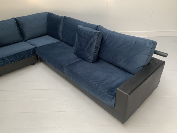 Flexform Status Sectional L - Shape Sofa - In Black Leather & Blue Velvet @ REHAUS