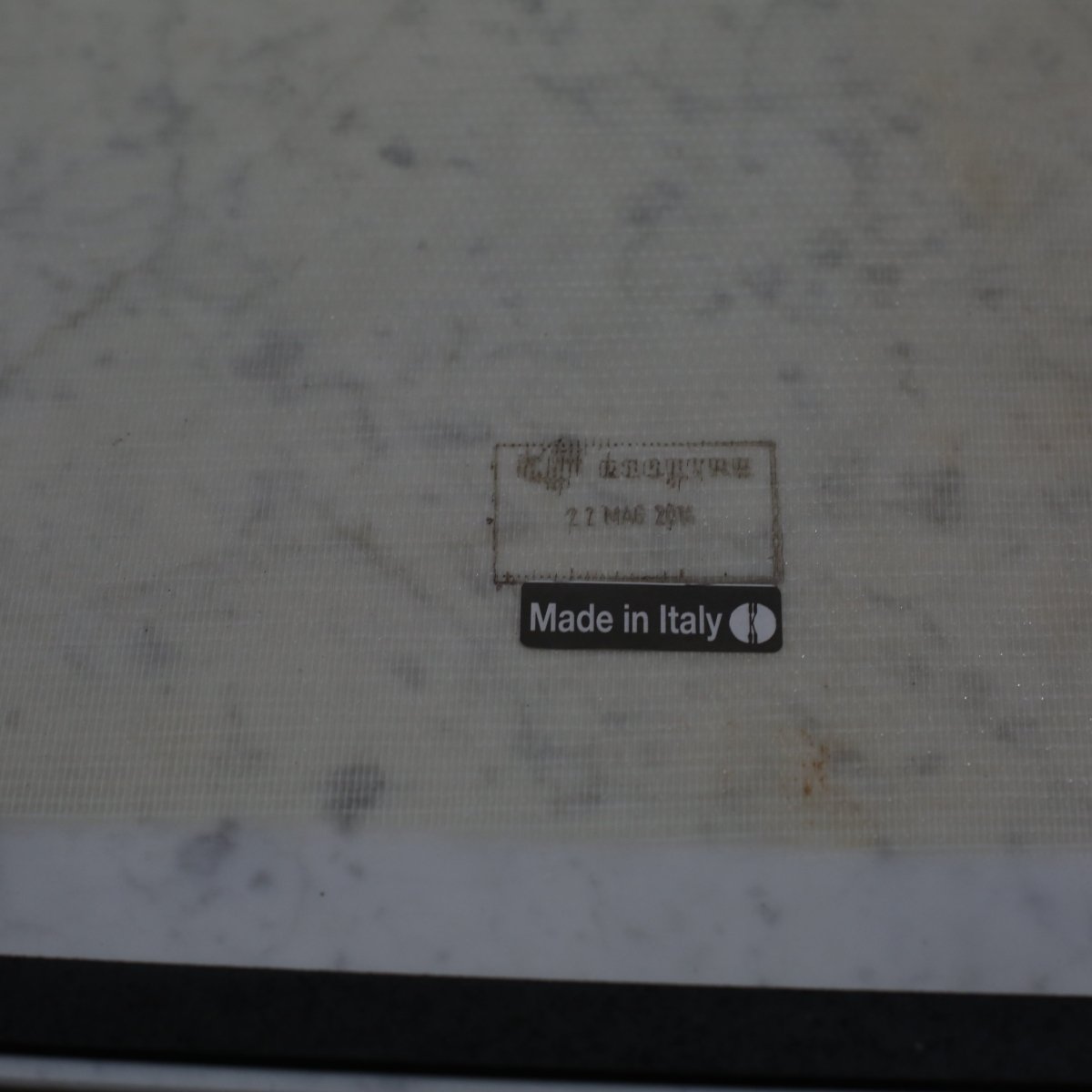 Florence Knoll Dining Table with Marble Top @ REHAUS