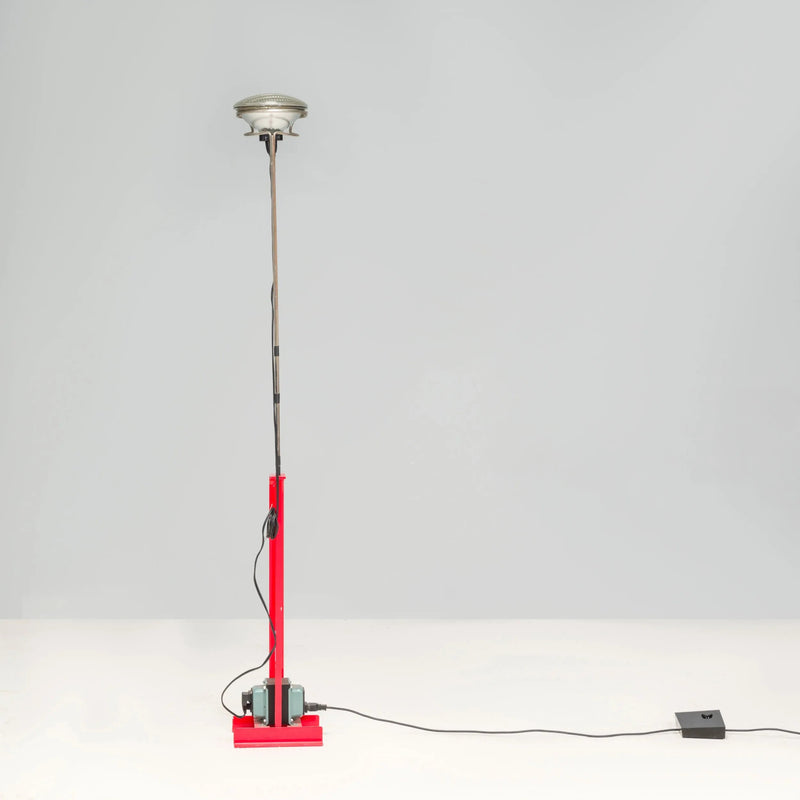 Flos, Toio LED Red, Achilles and Piergiacomo Castiglioni, 1962 - REHAUS - Flos