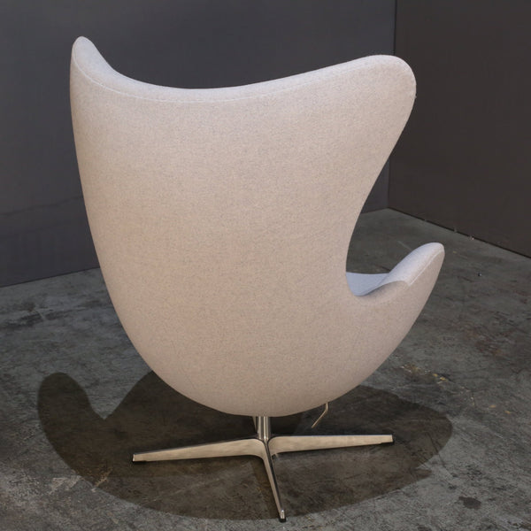 Fritz Hansen Egg Lounge Chair by Arne Jacobsen @ REHAUS