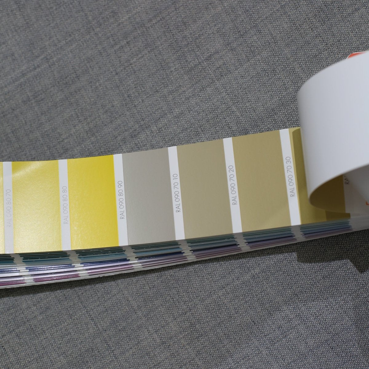 Fritz Hansen Minuscule Table & Chair Set @ REHAUS