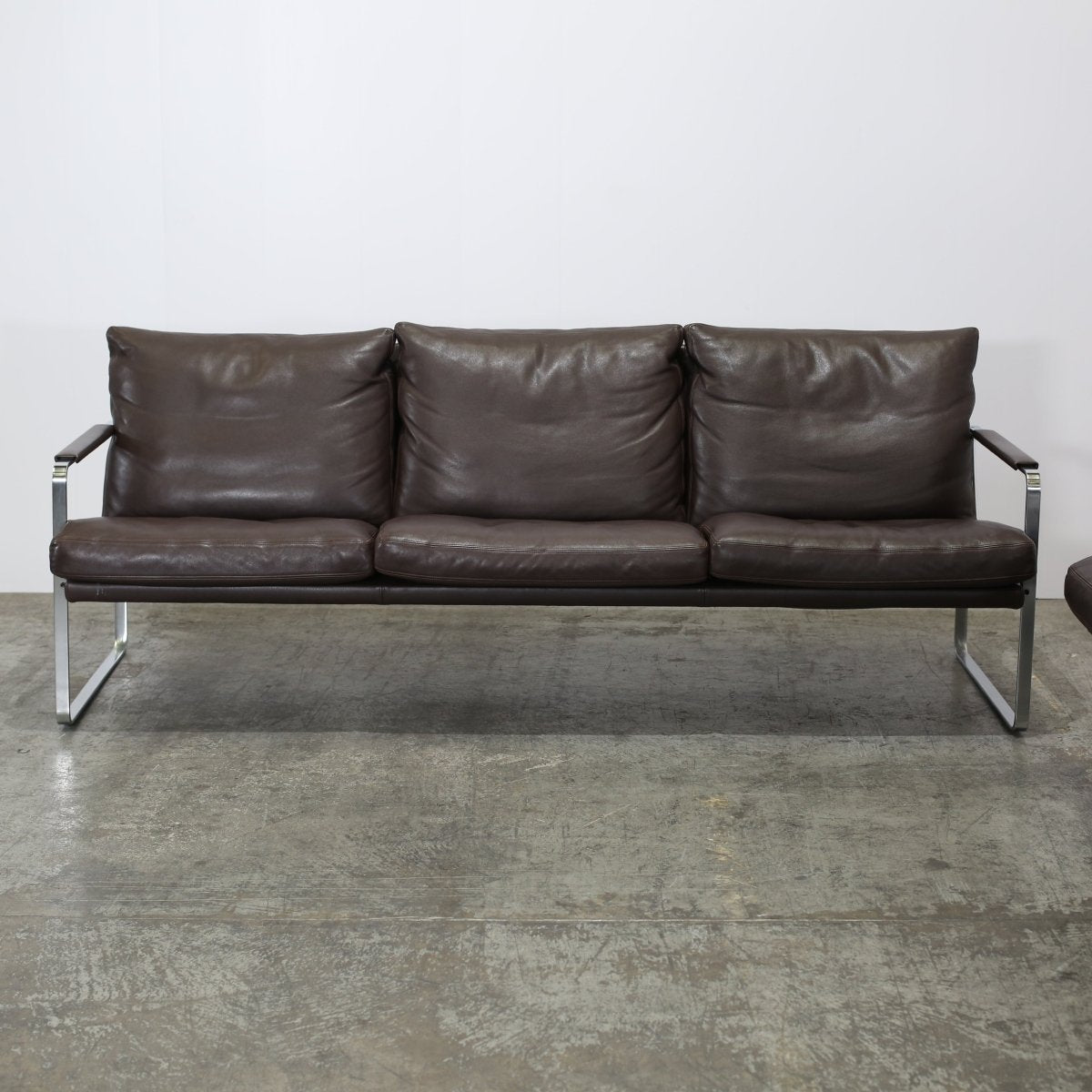 Knoll Brown Leather Fabricius Sofa @ REHAUS
