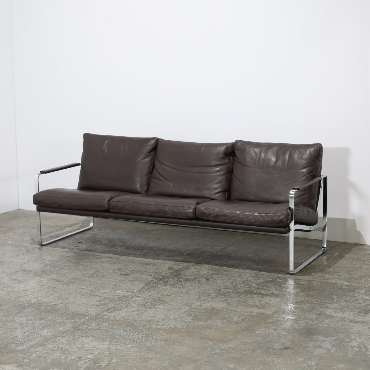 Knoll Brown Leather Fabricius Sofa @ REHAUS