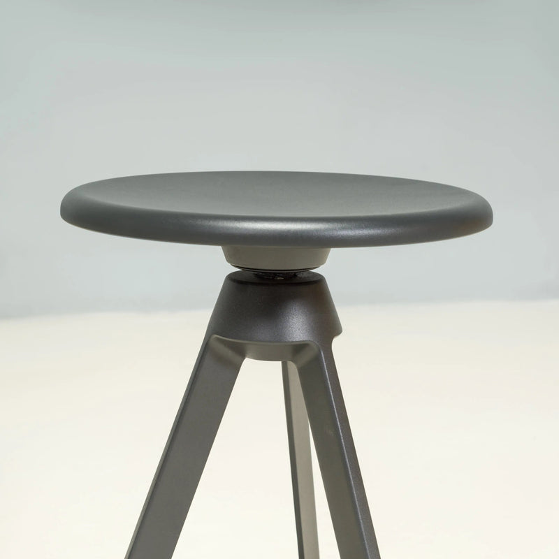 Knoll by Edward Barber & Jay Osgerby Black Swivel Piton Stools - REHAUS - Edward Barber and Jay Osgerby